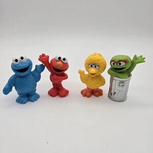 Sesame Street Workshop Lot Of 4